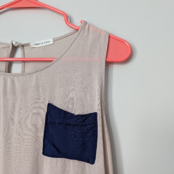 Tan and blue tank with pocket Tea n rose size M medium - Picture 2 of 3